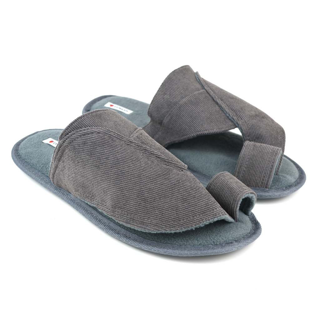 Home slippers for online mens